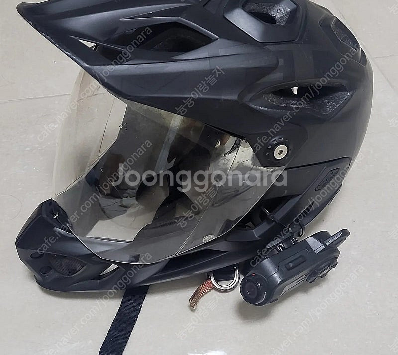 met헬멧 무광블랙 풀페이스 팝니다(세나10c pro)...--1