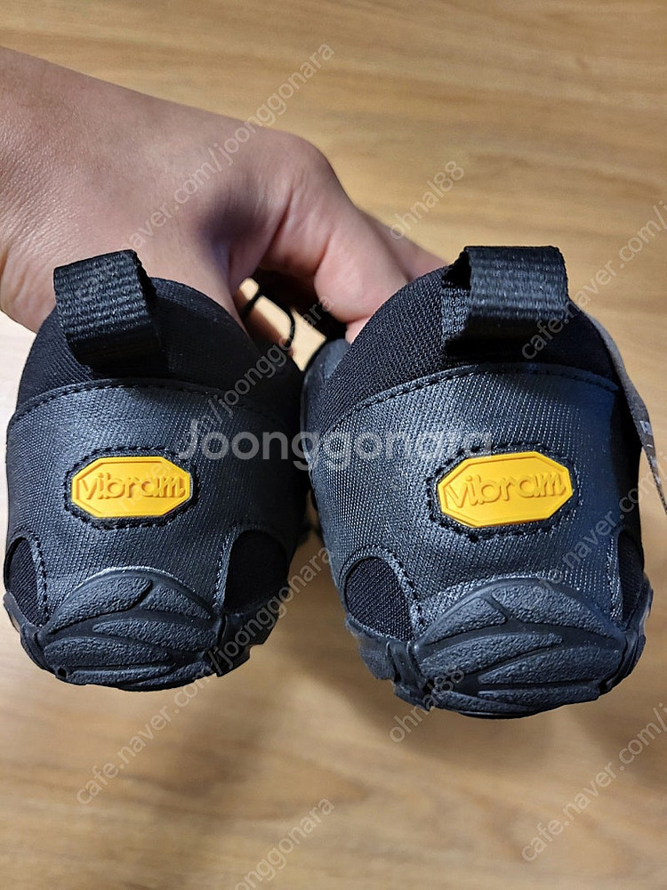 비브람 파이브핑거 260사이즈--2