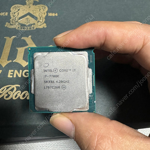 인텔 i7-7700k 10만