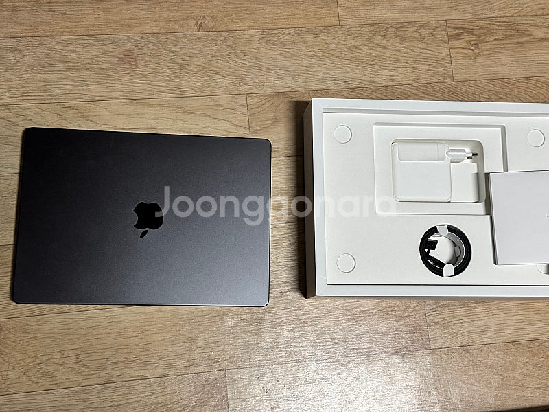 맥북 M3 pro 12코어, 1TB, 36GB, 14인...--1