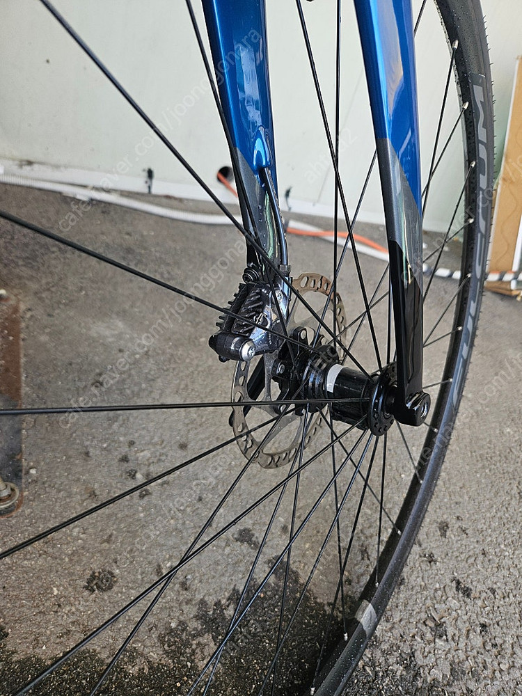 메리다 리엑토5000 사이즈56 판매합니다.--6