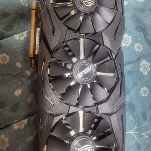 rogstrix 1080ti 팝니다