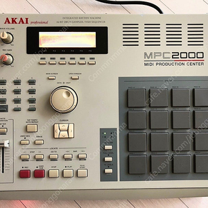 AKAI MPC 2000 아카이 샘플러