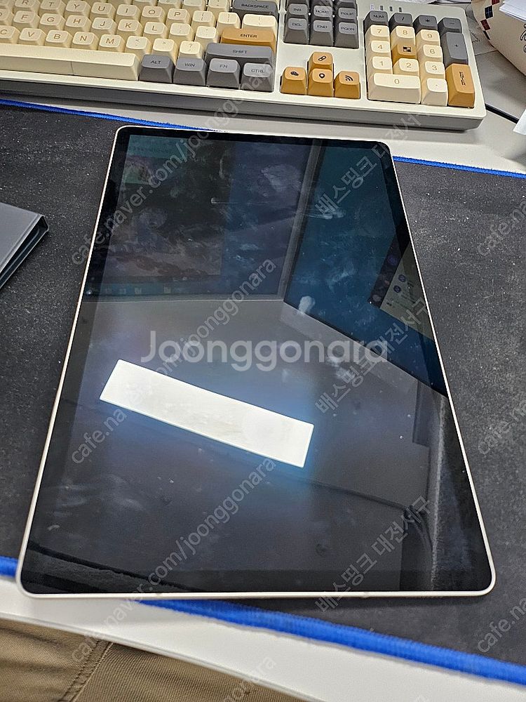 갤럭시탭 S9+ 5G, 정품 키보드커버 팝니다--1