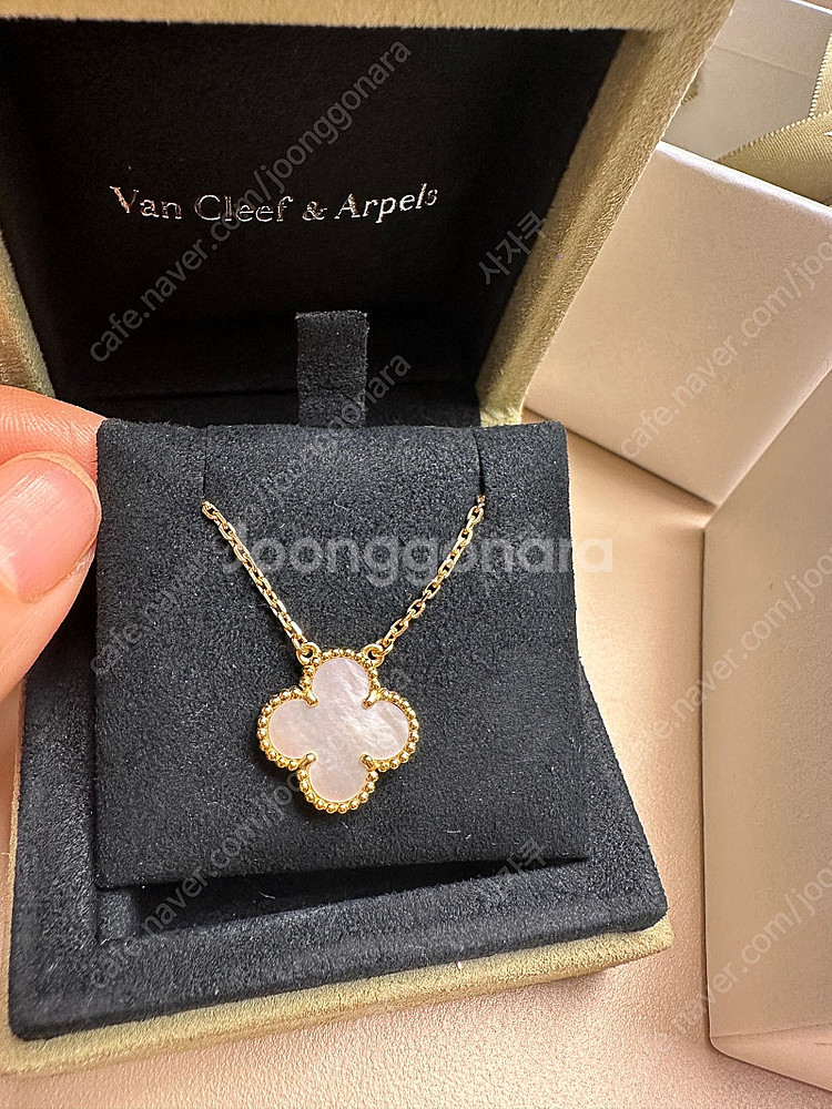 반클리프 빈티지 알함브라 마더오브펄 (18k 옐로우골드...--0