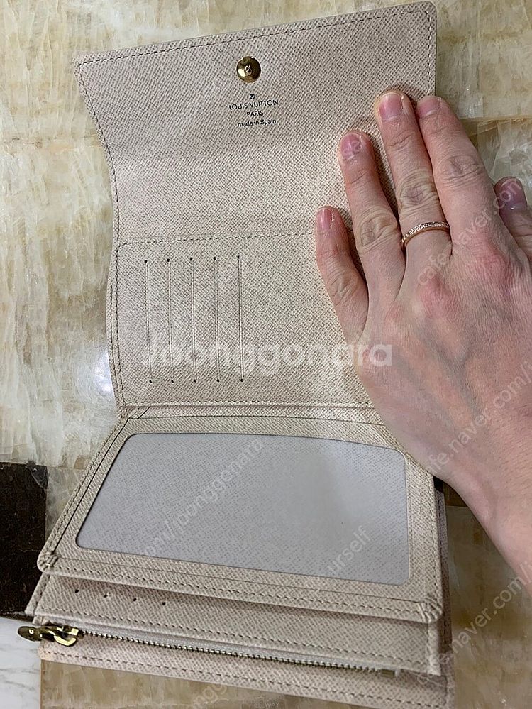 정품 루이비통 아주르 알렉산드라 월릿--7