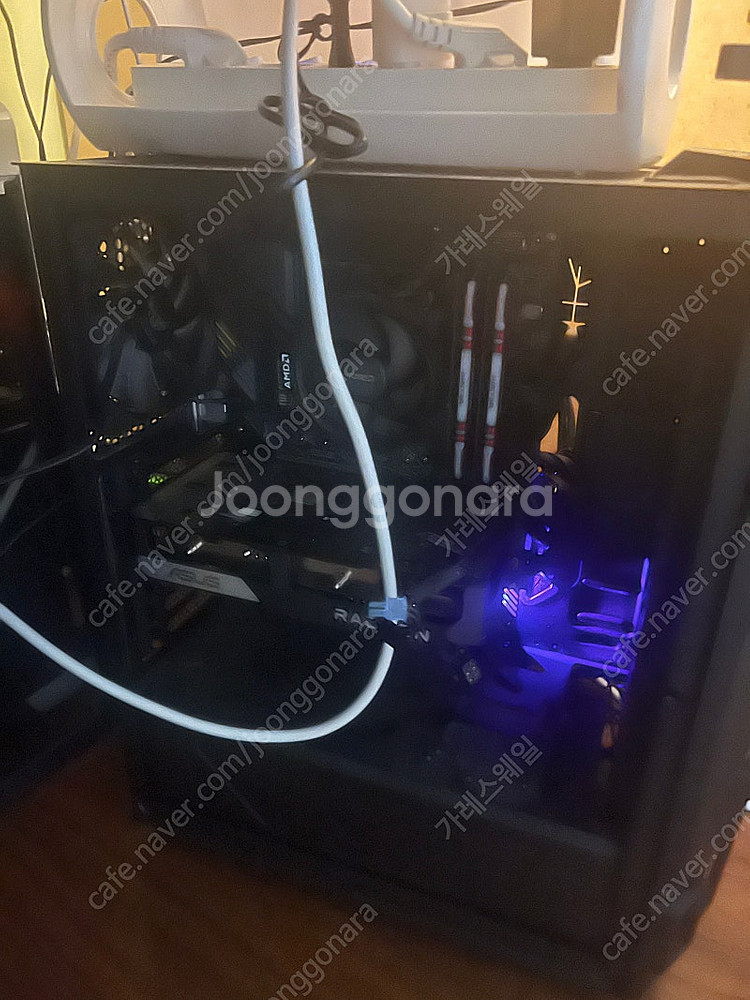 데스크탑 라이젠5 5600X/32G/500GB+4TB/...--1