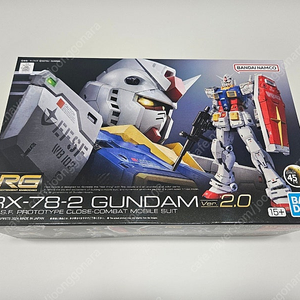 RG RX78-2 퍼스트 건담 2.0 팝니다.