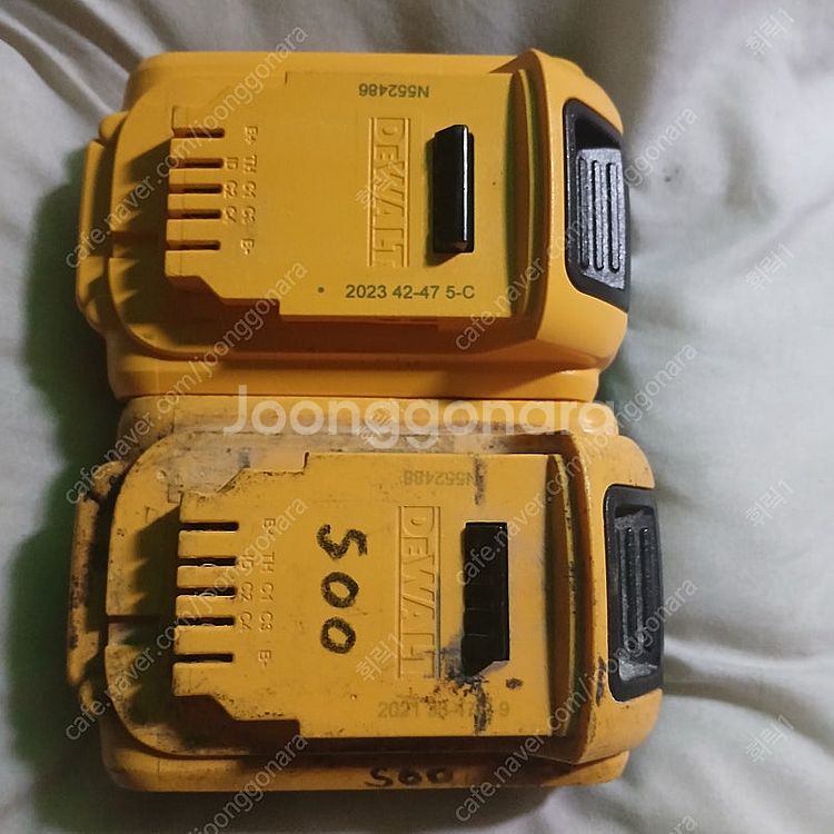 디월트 20v 배터리(2개 일괄)--0