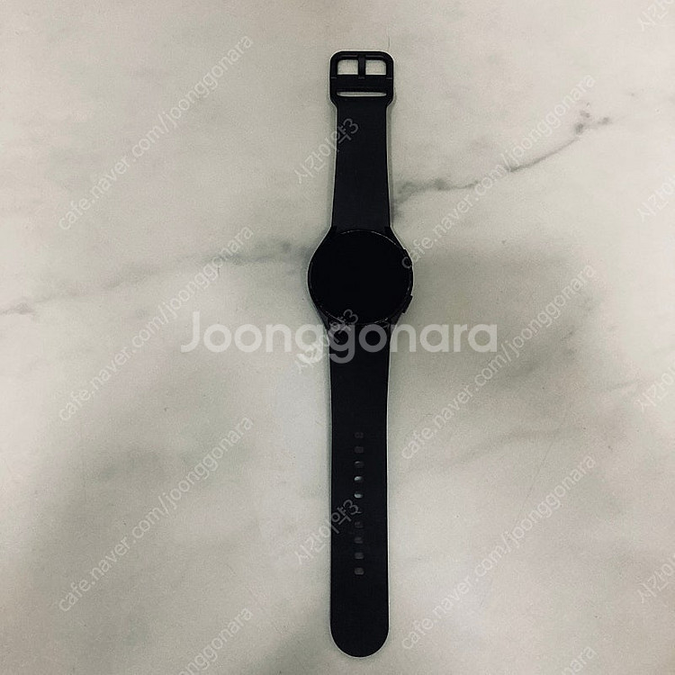 갤럭시 워치4 블랙 40mm 케이블포함 6만원 판매합니...--1