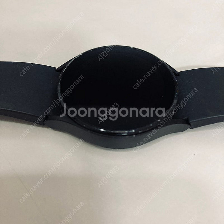갤럭시 워치4 블랙 40mm 케이블포함 6만원 판매합니...--2