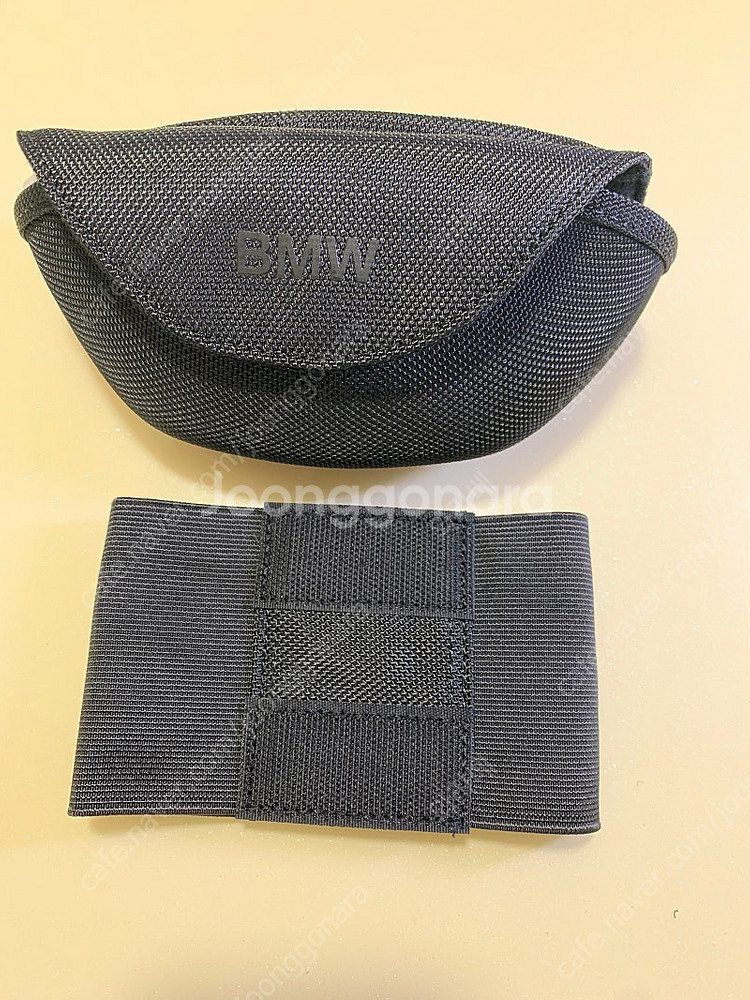 BMW 정품 선글라스 케이스 팝니다--2