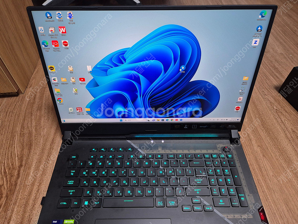 Asus ROG SCAR 17 G733ZM-LL053 ...--1