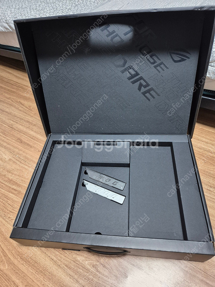 Asus ROG SCAR 17 G733ZM-LL053 ...--6