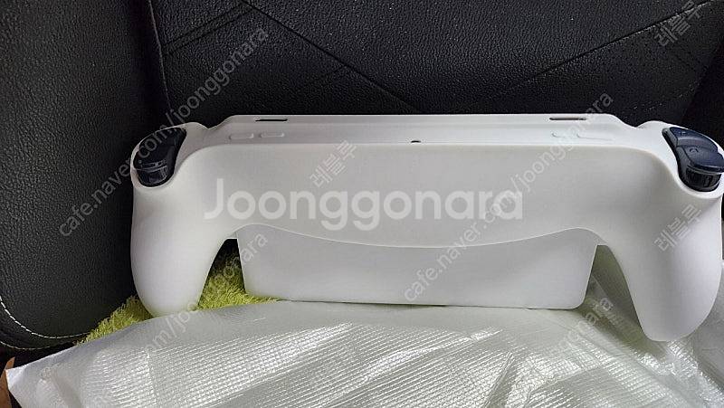 ps5 리모트플레이 포탈 팝니다. (국내정품)--3