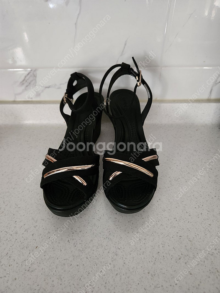 크록스 웨지--0