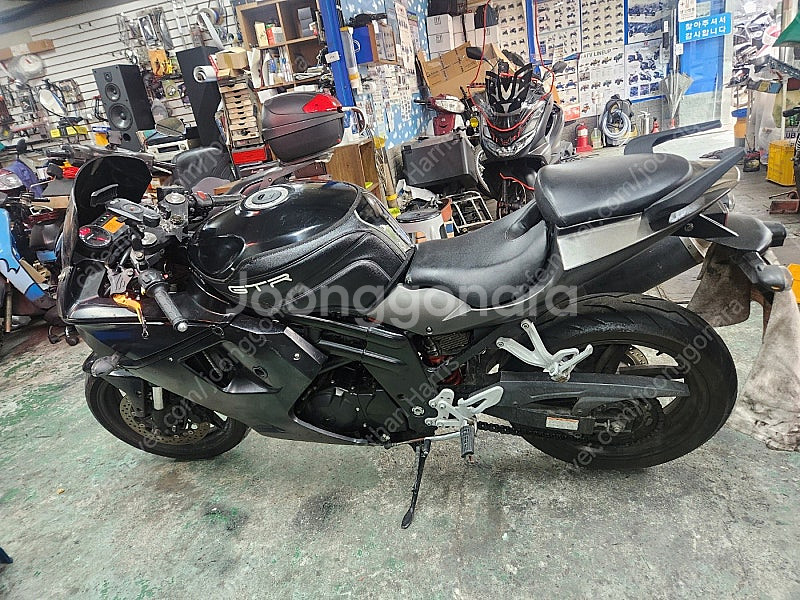 코멧 650 rc--1