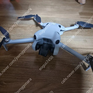 DJI MINI 4 PRO 플라이모어 콤보 + 2년 워렌티로 미러리스 카메라 구해봅니다.