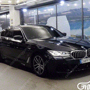 [BMW]5시리즈 (G30) 520i M 스포츠 (5인승) | 2022 | 32,471km년식 | 검정색 | 수원 | 4,650만원