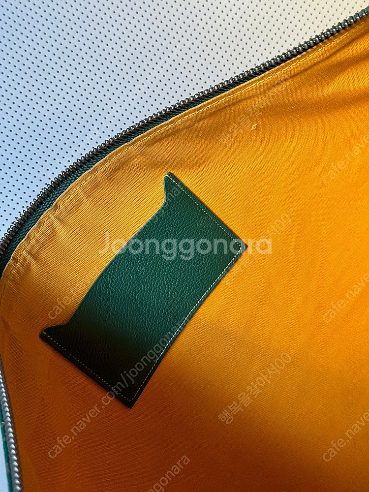 고야드 클러치 그린 GM 판매합니다--2