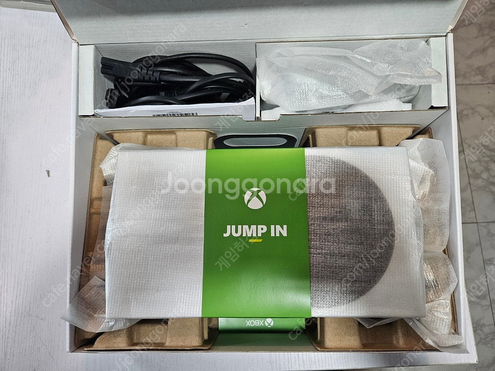 xbox 시리즈 s 박스셋 팝니다 4세대 패드도 팝니다--1