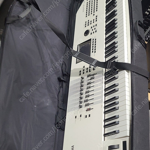 (YAMAHA)야마하 MOTIF XF8 모티프 XF8 화이트 건반 민트급 #280만=>260만