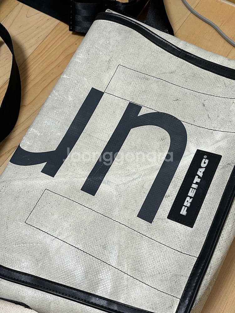 프라이탁 덱스터 팝니다!!--0