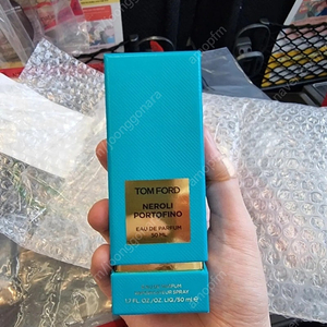 톰포드 네롤리 50ml 팝니다