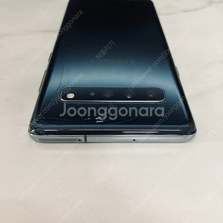갤럭시 S10 5G 블랙 256용량 무잔상깨끗 15만원...--3