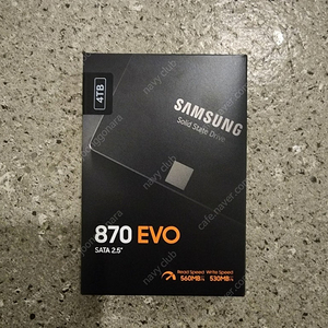 삼성 국내정품 870 EVO SSD 4테라 팝니다