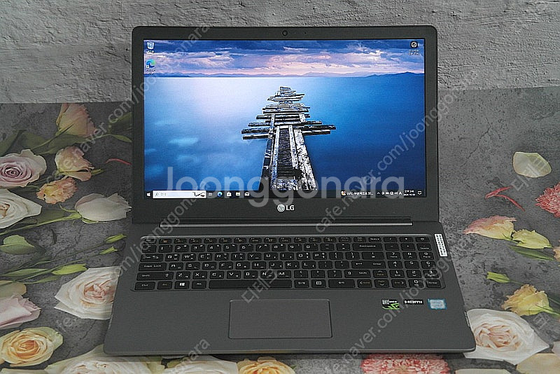 LG전자 울트라PC 15UD780 판매합니다.--0