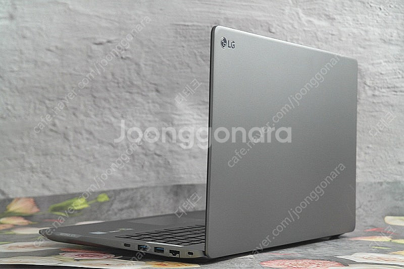 LG전자 울트라PC 15UD780 판매합니다.--9