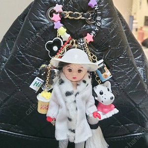 무료배송 당일발송) 맥마담 인형 키링 크루엘라 드 빌 (Cruella De Vil)