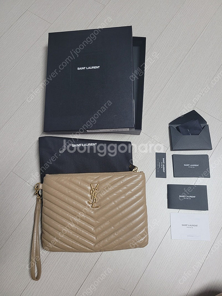 입생로랑 클러치 스몰 베이지--1