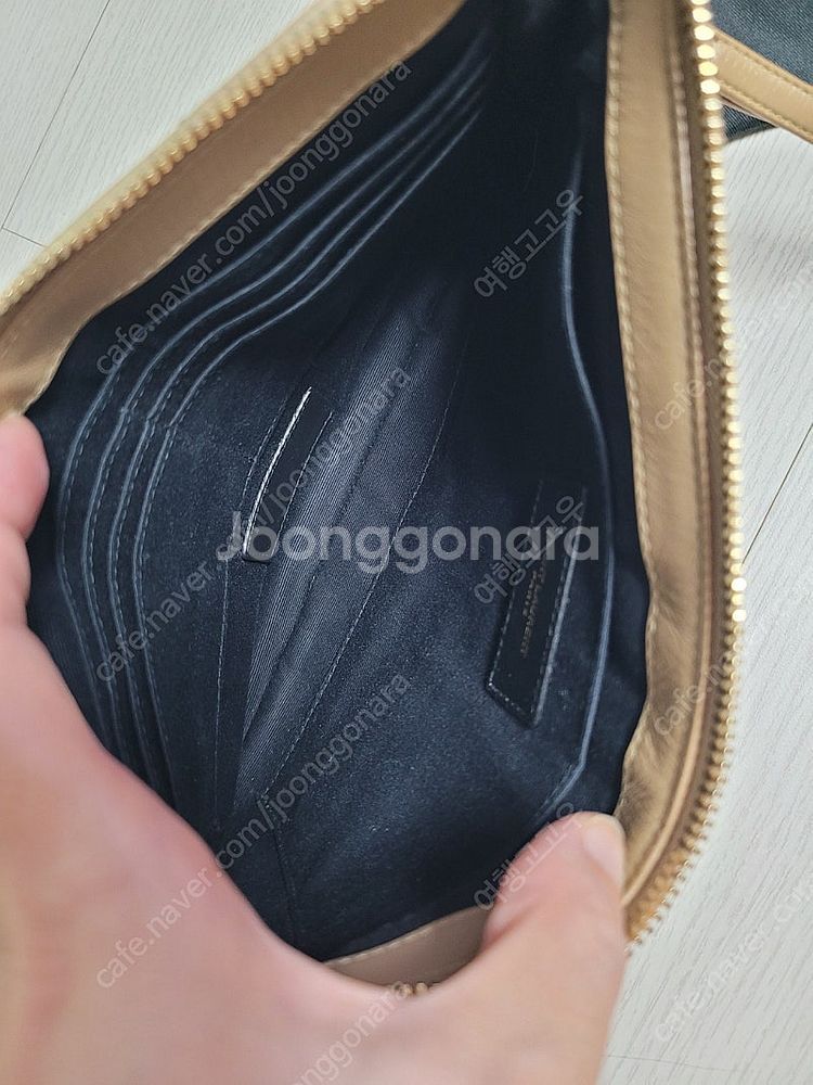 입생로랑 클러치 스몰 베이지--8