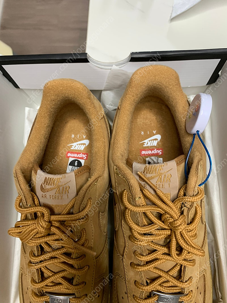 나이키x슈프림 된장포스 270사이즈 박스풀셋 이미지