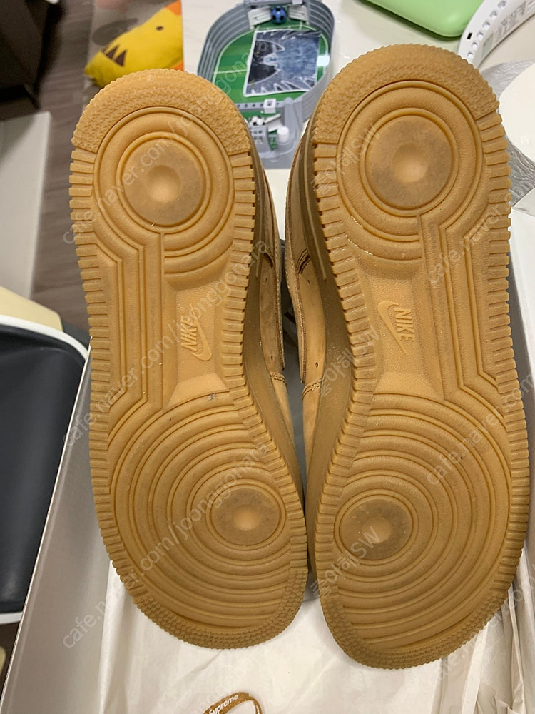 나이키x슈프림 된장포스 270사이즈 박스풀셋 이미지