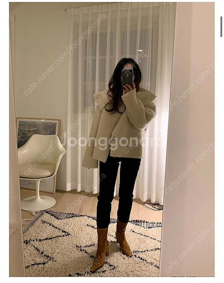 어뮤즈소울 빅카라 양모 시어링 자켓--0