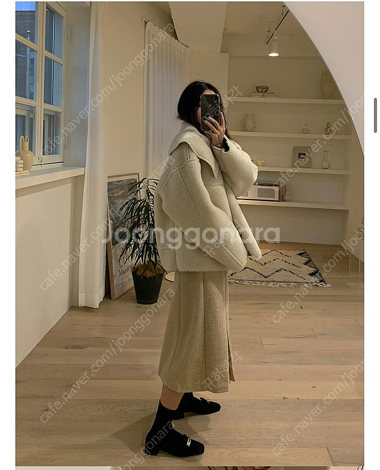 어뮤즈소울 빅카라 양모 시어링 자켓--1