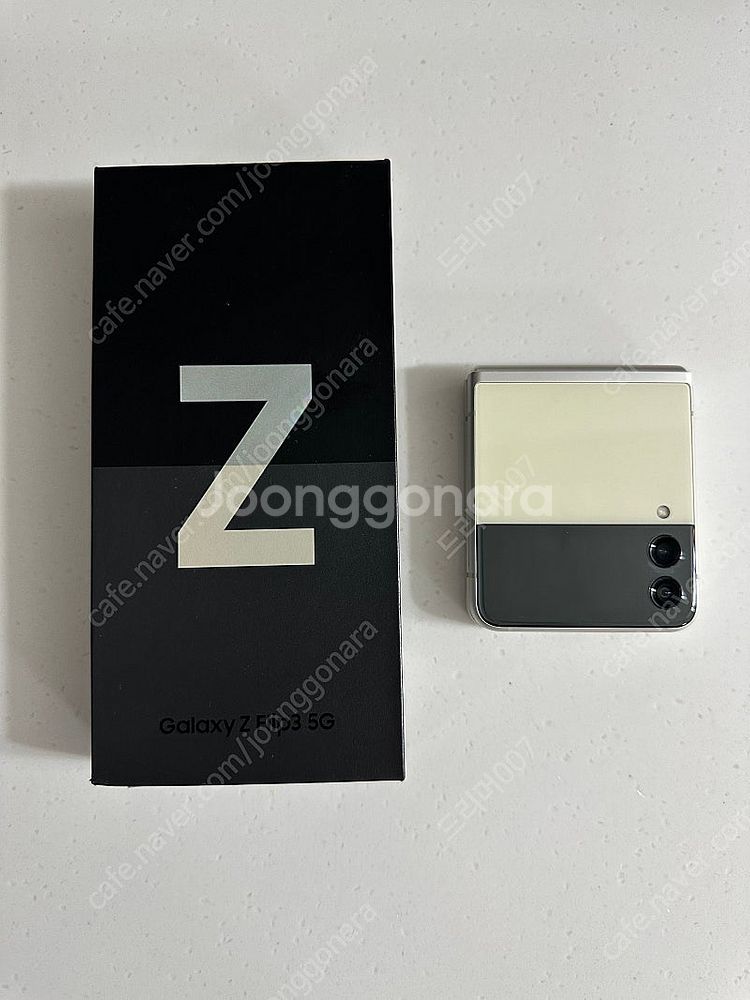 갤럭시 z플립3 자급제 크림 256g--0