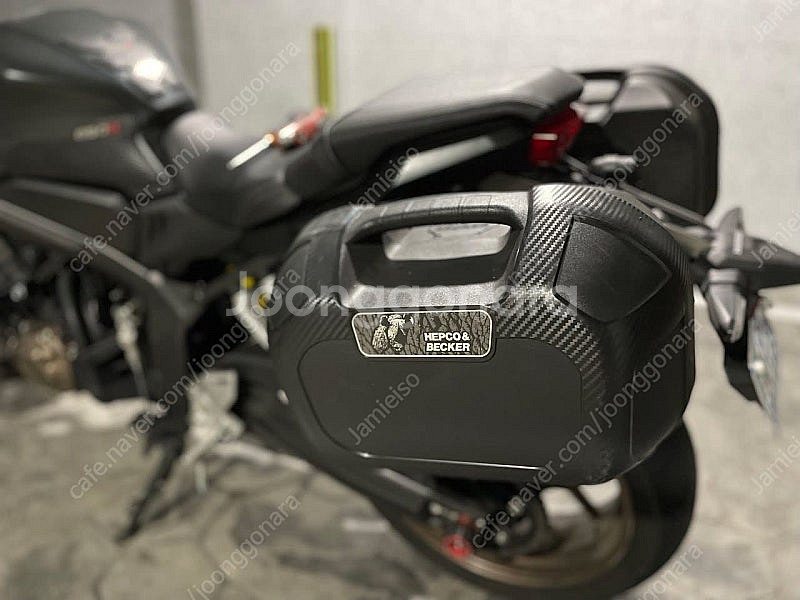 혼다 CB650R--8