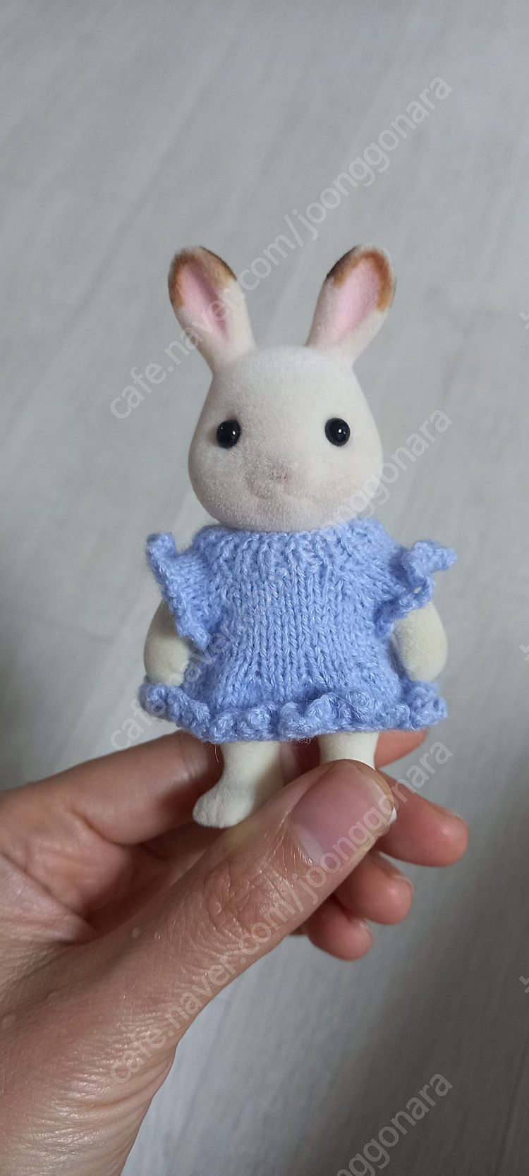 엄마 실바니안뜨개옷 이미지