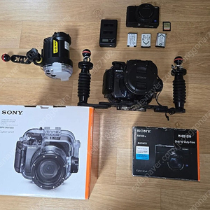 소니 RX100M5 하우징셋트