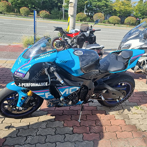 19년식 정상시동 YZF-R1 팝니다