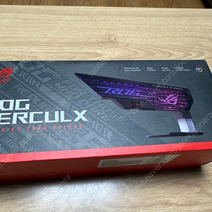 아수스 ASUS ROG HERCULX 그래픽카드 지지대