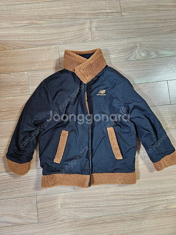 뉴발란스키즈 양면 패딩--2