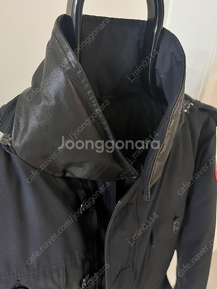 [A급] 캐나다구스 패딩 450,000원에 판매합니다.--7