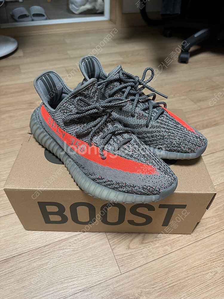 이지부스트 350 v2 벨루가 [새상품]--2