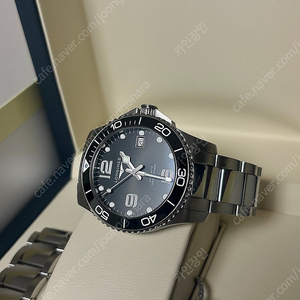 론진 하이트로 콘퀘스트 신형 블랙 39mm