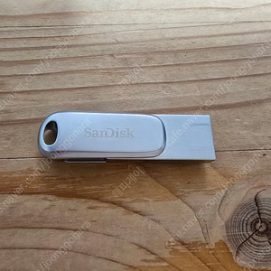 Sandisk 샌디스크 512GB 은색 USB A USB C 스윙타입